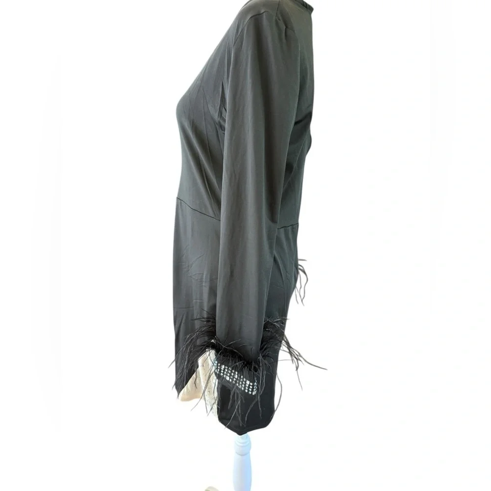 Women’s Black and Cream Dress with Feather Cuffs EUC Size XL